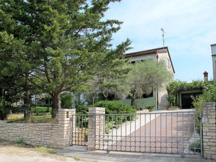 Вілла House Divna Valbandon Екстер'єр фото